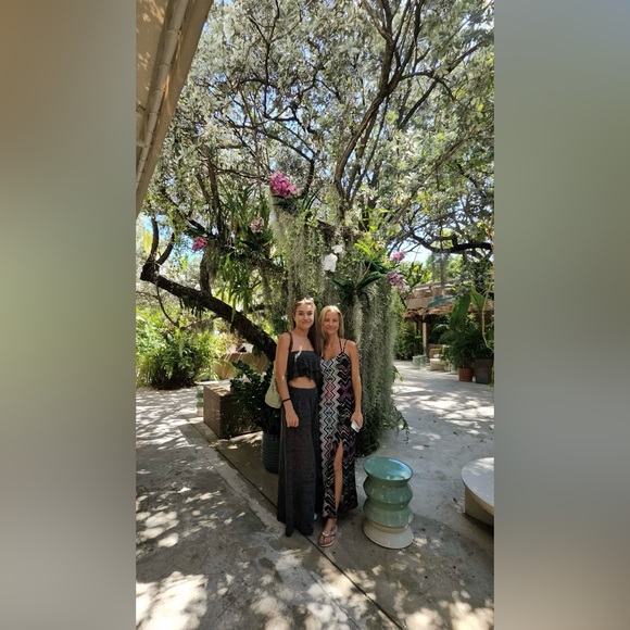 ❗️Everything is BOGO- Buy One Get One Free!❗️ - Picture 3 of 13